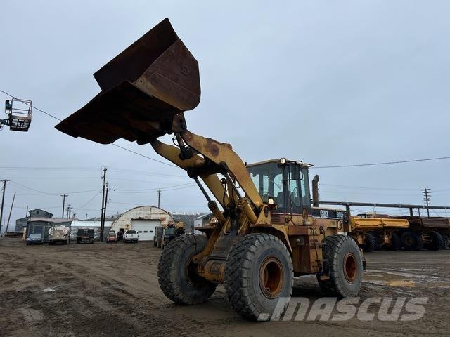 CAT 960F Gumikerekes homlokrakodók