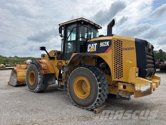 CAT 962K Gumikerekes homlokrakodók