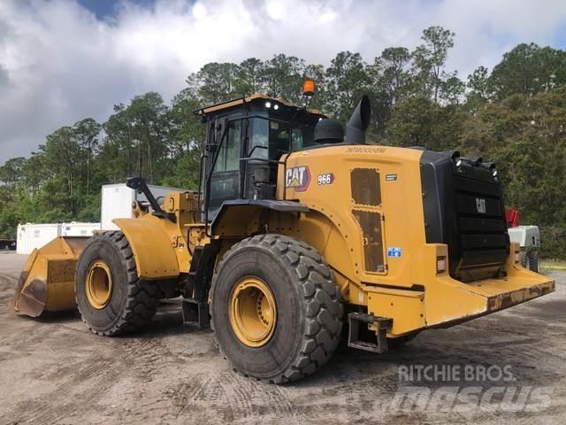 CAT 966 Gumikerekes homlokrakodók