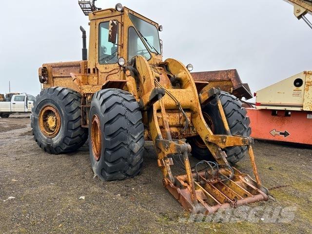 CAT 966C Gumikerekes homlokrakodók