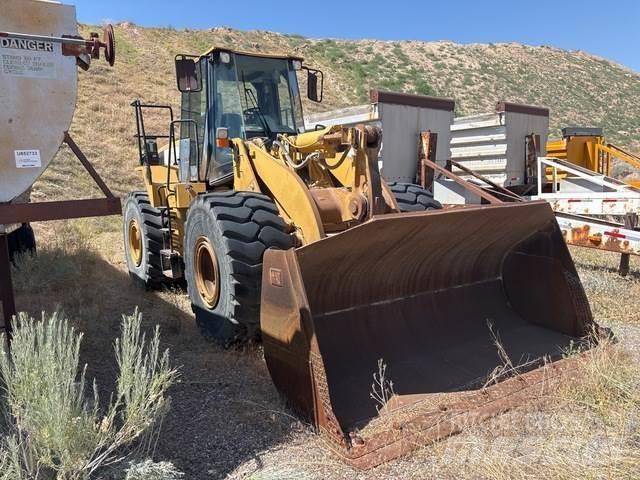 CAT 966G Gumikerekes homlokrakodók