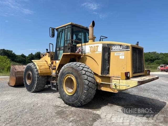 CAT 966G Gumikerekes homlokrakodók