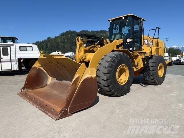 CAT 966GC Gumikerekes homlokrakodók