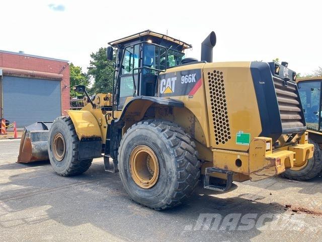 CAT 966K Gumikerekes homlokrakodók