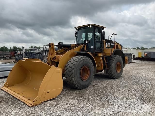 CAT 966M Gumikerekes homlokrakodók