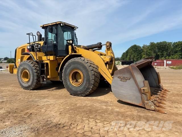 CAT 966M Gumikerekes homlokrakodók