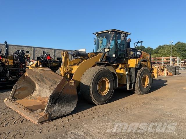 CAT 966M XE Gumikerekes homlokrakodók