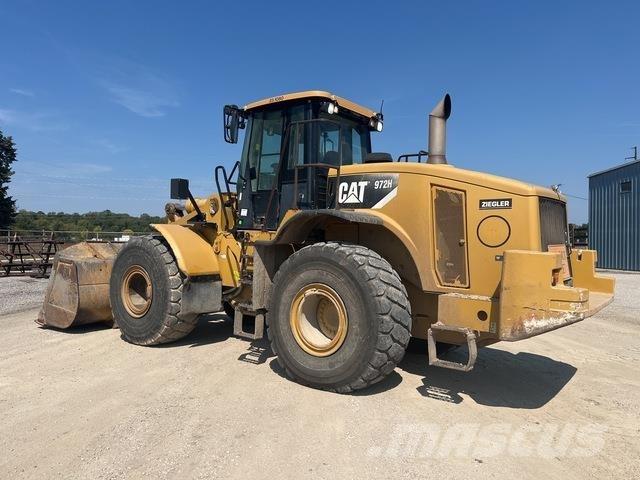 CAT 972H Gumikerekes homlokrakodók