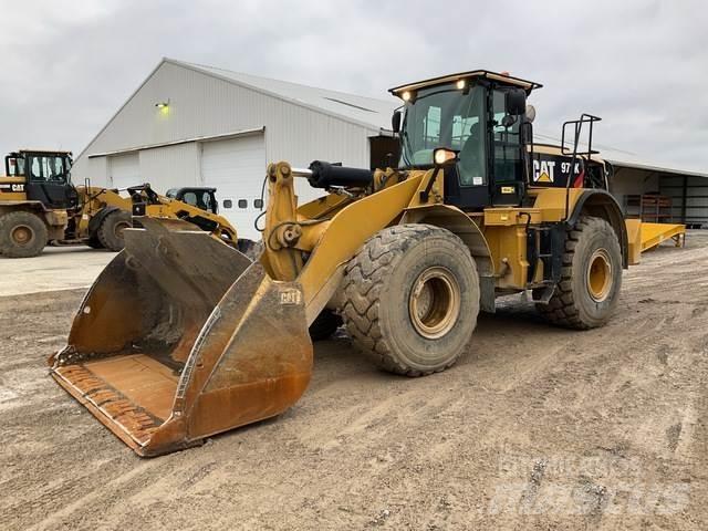 CAT 972K Gumikerekes homlokrakodók