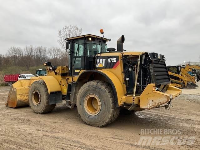 CAT 972K Gumikerekes homlokrakodók