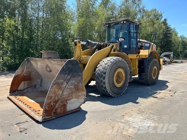 CAT 972K Gumikerekes homlokrakodók