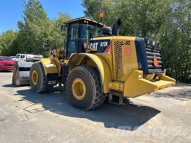 CAT 972K Gumikerekes homlokrakodók