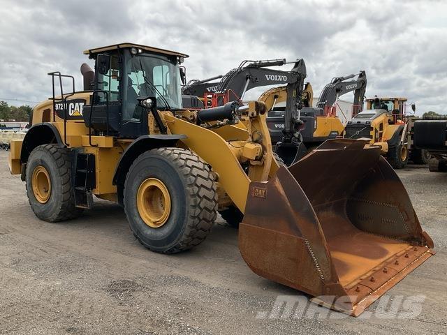CAT 972M Gumikerekes homlokrakodók