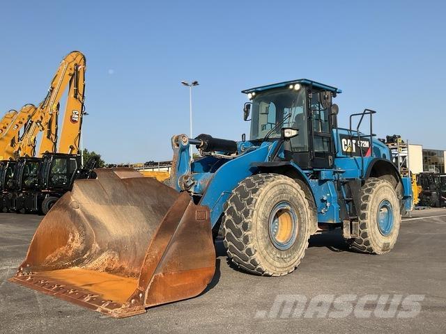 CAT 972M Gumikerekes homlokrakodók