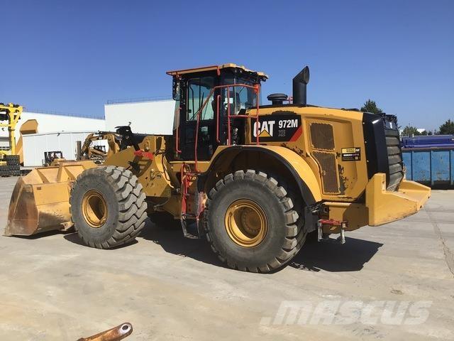 CAT 972M XE Gumikerekes homlokrakodók