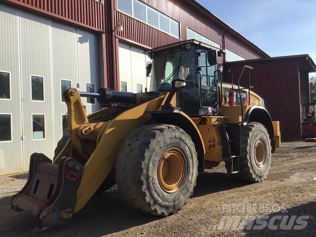 CAT 972MXE Gumikerekes homlokrakodók
