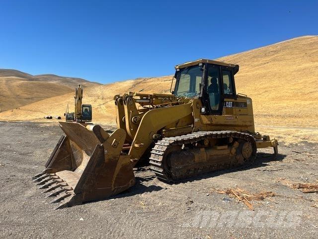 CAT 973C Lánctalpas homlokrakodók