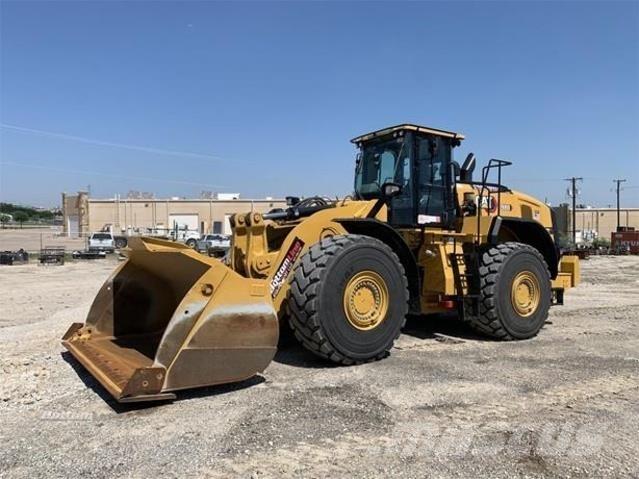 CAT 980 Gumikerekes homlokrakodók