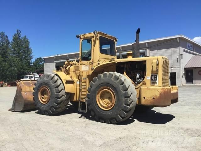 CAT 980B Gumikerekes homlokrakodók