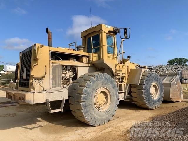 CAT 980C Gumikerekes homlokrakodók