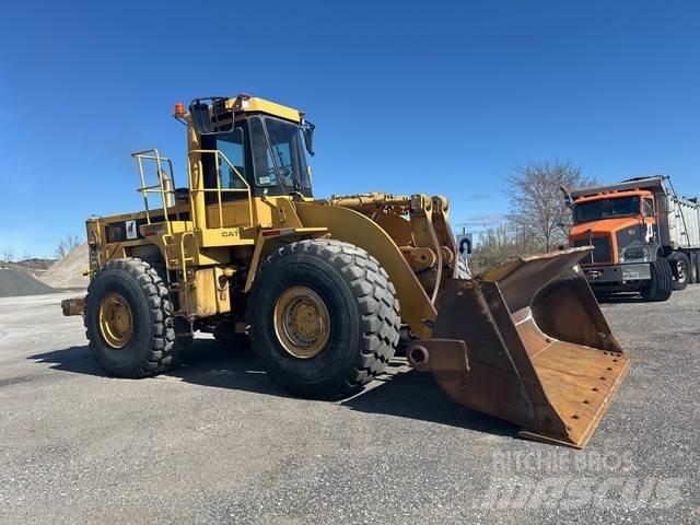 CAT 980C Gumikerekes homlokrakodók