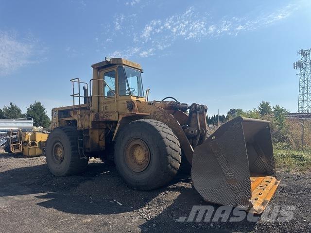 CAT 980C Gumikerekes homlokrakodók