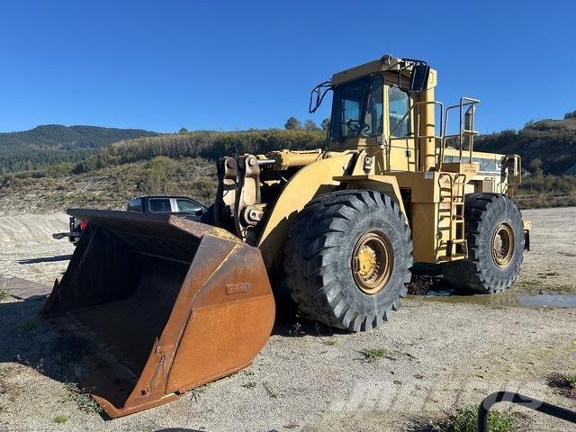 CAT 980F Gumikerekes homlokrakodók