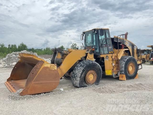 CAT 980G Gumikerekes homlokrakodók