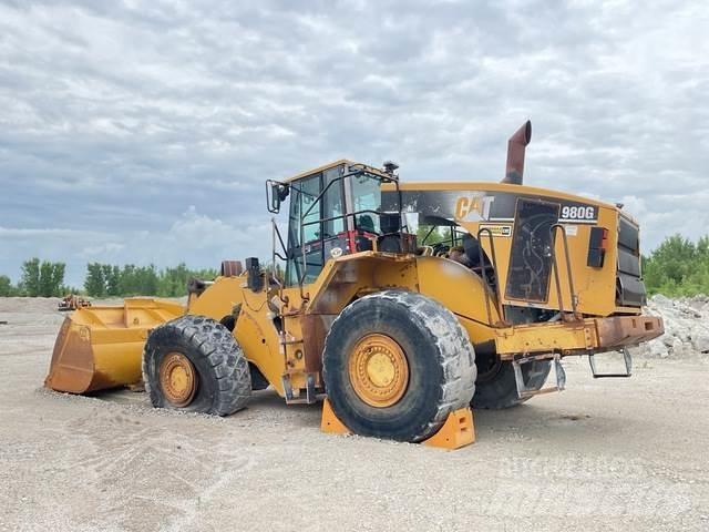 CAT 980G Gumikerekes homlokrakodók