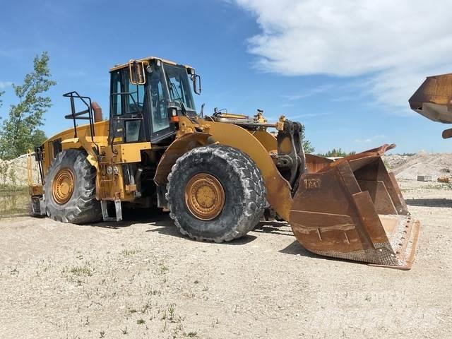 CAT 980G Gumikerekes homlokrakodók
