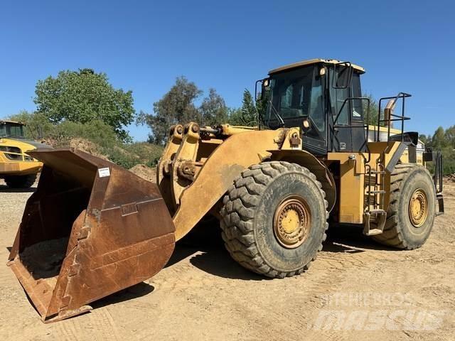 CAT 980G Gumikerekes homlokrakodók