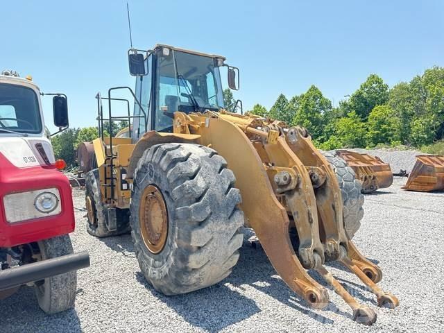 CAT 980G Gumikerekes homlokrakodók