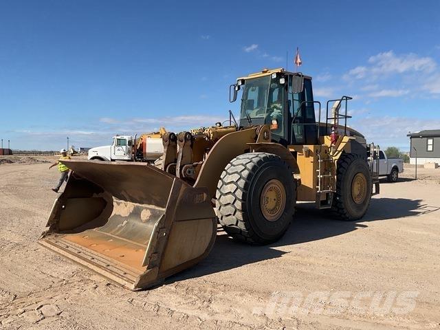 CAT 980G Gumikerekes homlokrakodók