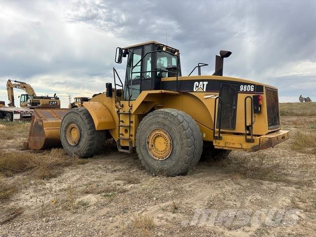 CAT 980G Gumikerekes homlokrakodók