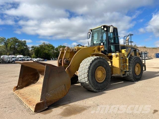 CAT 980G Gumikerekes homlokrakodók