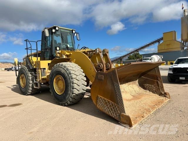 CAT 980G Gumikerekes homlokrakodók