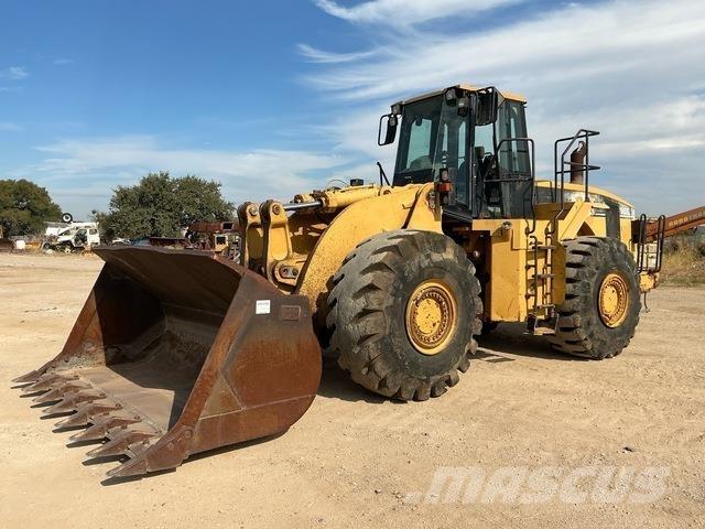 CAT 980G Gumikerekes homlokrakodók
