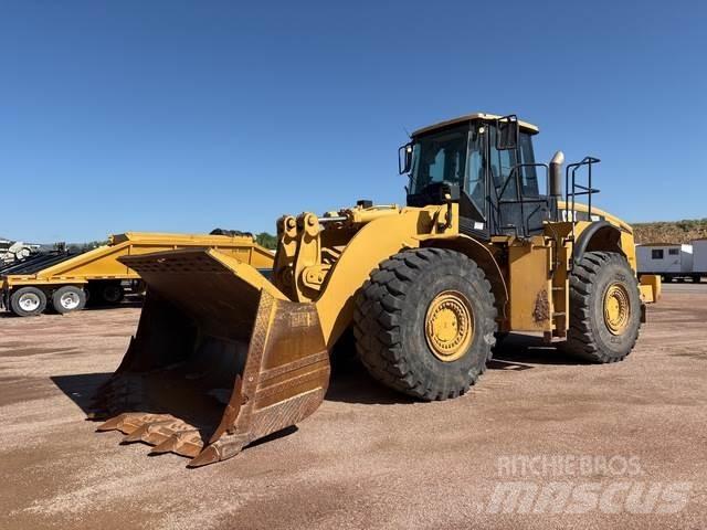 CAT 980H Gumikerekes homlokrakodók