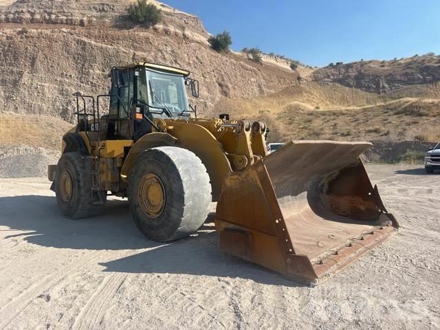 CAT 980H Gumikerekes homlokrakodók