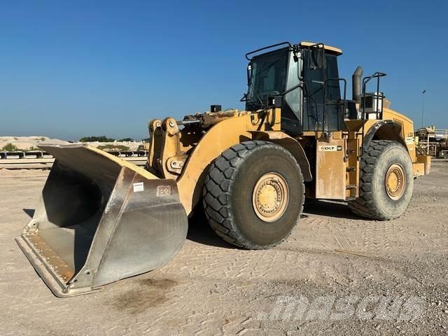 CAT 980H Gumikerekes homlokrakodók