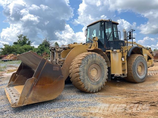 CAT 980H Gumikerekes homlokrakodók