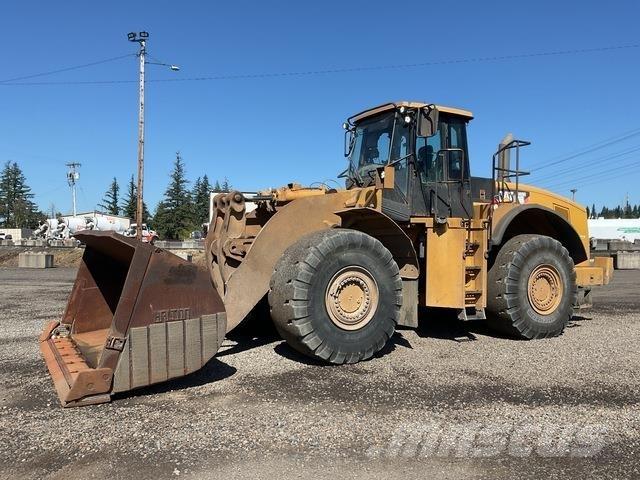 CAT 980H Gumikerekes homlokrakodók