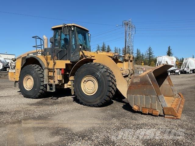 CAT 980H Gumikerekes homlokrakodók