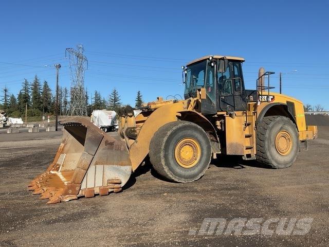 CAT 980H Gumikerekes homlokrakodók