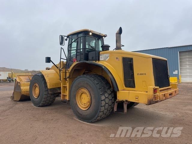CAT 980H Gumikerekes homlokrakodók