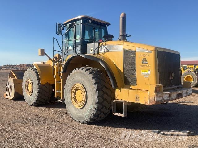 CAT 980H Gumikerekes homlokrakodók