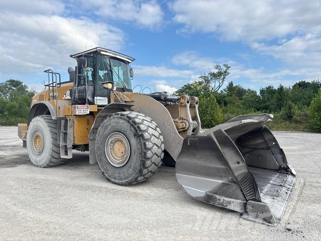 CAT 980K Gumikerekes homlokrakodók