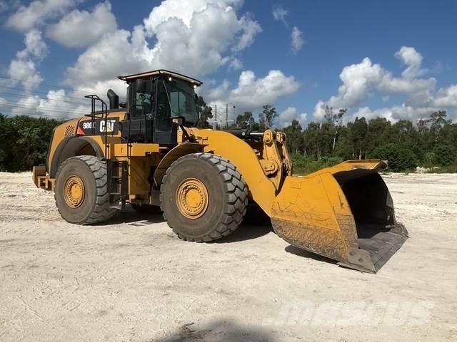 CAT 980K Gumikerekes homlokrakodók