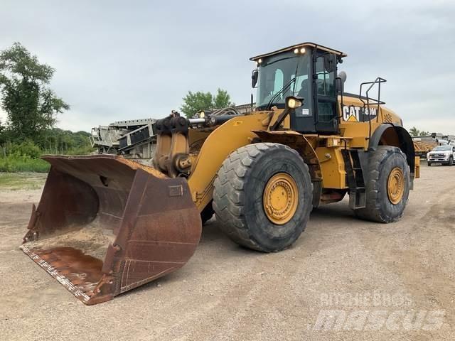 CAT 980M Gumikerekes homlokrakodók