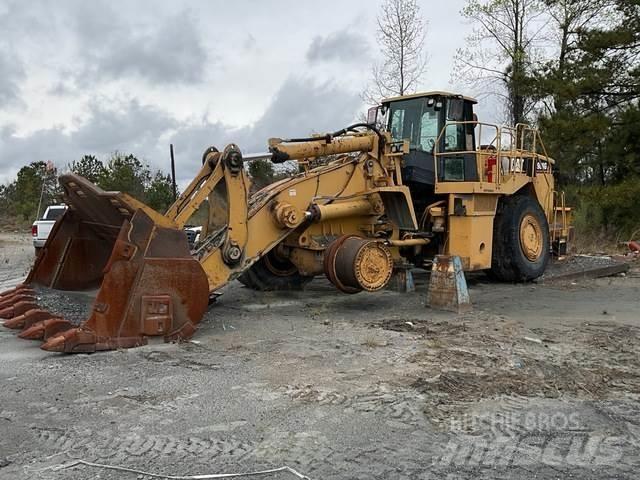 CAT 988G Gumikerekes homlokrakodók